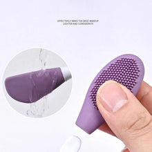 Double - Headed Silicone Mask Brush – Facial Cleansing & Mask Application Tool (1 Pc) - Justgrabit Inc.