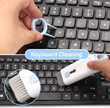 7 in 1 Electronic Cleaner kit - Justgrabit Inc.