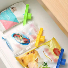 Food Storage Sealing Clip Solid Color Seal Pour Bag Clip Snack Bag Clip Food Bag Sealing Clip Sealing Clamp with Cap Kitchen Chip Bag Clips (1 Pc) - Justgrabit Inc.