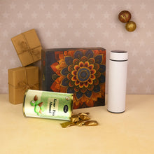 Effete Kesar Pista Almonds Gift Hamper, Golden With Bottle (2 Pc Set), Mix Color - justgrabit.in | Just Grab It