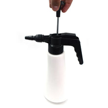 1 litre Garden Sprayer used in all kinds of garden and park for sprinkling and showering purposes. - Justgrabit Inc.