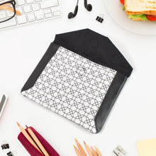 Multipurpose Pouch With Magnetic Lock(1 Pc / 19×14 Cm) - justgrabit.in | Just Grab It
