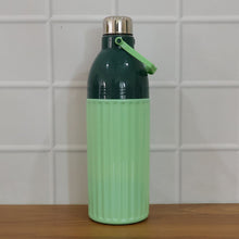 Plastic 1700 ML Approx Premium Insulated Water Bottle (1 Pc) - justgrabit.in | Just Grab It