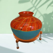 Multipurpose Matka Stand / Plant Pot Water Pot Stand Plastic for Home & Kitchen (1Pc) - justgrabit.in | Just Grab It