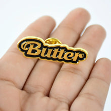 Stylish Metal Badge Pin – Single Piece (Random Design) - Justgrabit Inc.