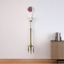 Aquaman Metal Keychain - Durable Stainless Steel Design (1 Pc) - justgrabit.in | Just Grab It