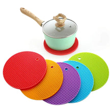 Silicone Trivet for Hot Dish and Pot, Silicone Hot Pads ( 1 pcs ) - Justgrabit Inc.