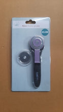 Manual Sewing Roller Cutter Rotary cutter - justgrabit.in | Just Grab It