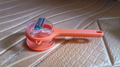 Stainless Steel Peeler With Container (1 Pc) - Justgrabit Inc.