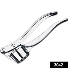 Stainless Steel Garlic Press Crusher ,Crusher ,Squeezer ,Masher ,and Lemon Juicer - Justgrabit Inc.