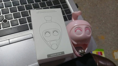 Creative Adhesive Coat Hook Wink Cat Hook (1 Pc) - justgrabit.in | Just Grab It