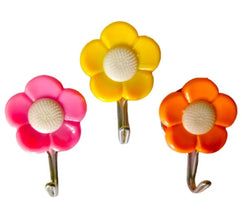 Plastic Self - Adhesive Flower Shape Hooks (Pack of 5) - Justgrabit Inc.