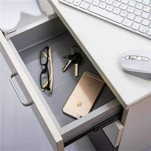 Textured Anti Skid Drawer Mat (45 x 103 cm) - Justgrabit Inc.
