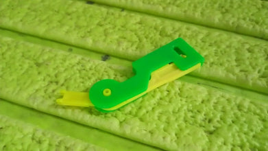 Automatic Needle Threading Device (Multicolour) - Justgrabit Inc.