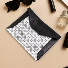 Multipurpose Pouch With Magnetic Lock(1 Pc / 19×14 Cm) - justgrabit.in | Just Grab It