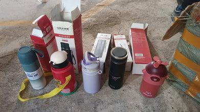 Stainless Steel Water Bottles 500 ML Approx (Mix Design & Color / 1 Pc) - Justgrabit Inc.