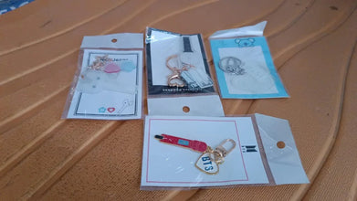 Cute Acrylic and Metal Keychains (1 Pc & mix design) - Justgrabit Inc.