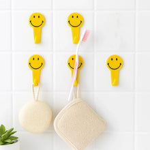 5 PC ADHESIVE HOOK FOR HOLDING STUFFS,KEY AND OTHER ITEMS - Justgrabit Inc.