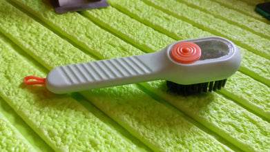 Multifunctional Scrubbing Brush with Liquid / Soap Dispenser, Cleaning Brush with Liquid / Soap Dispenser, Shoe Brush for Cleaning, Cloth Cleaning Brush with Handle Liquid Shoe Brush For Shoe Clothes (1 Pc) - Justgrabit Inc.
