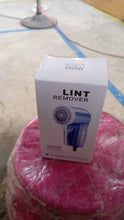Creative Mind Lint Remover For All Woolens Sweaters, Blankets, Jackets (1 Pc / With Cleaning Brush) - justgrabit.in | Just Grab It