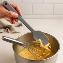 Silicon Whisk Cleaner Kitchen Tool / Whisk Scraper Tool (1Pc) - Justgrabit Inc.
