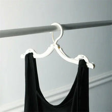 Portable & Foldable Multicolor Plastic Hangers (1pc) - Justgrabit Inc.