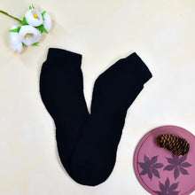 1 Pair Mix socks for adults - Justgrabit Inc.