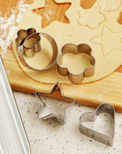 Cookie Cutter Stainless Steel Cookie Cutter with Shape Heart Round Star and Flower (12 Pieces) - Justgrabit Inc.