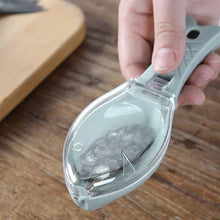 Fish Scale Scraper Skin Peeler Fish Tools Kitchen Gadget - Justgrabit Inc.