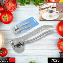 Crush Garlic with Ease: Lightweight Aluminum Garlic Press (1 Pc) - Justgrabit Inc.