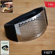 Premium Curved Garlic Press Crusher (1 Pc) - justgrabit.in | Just Grab It