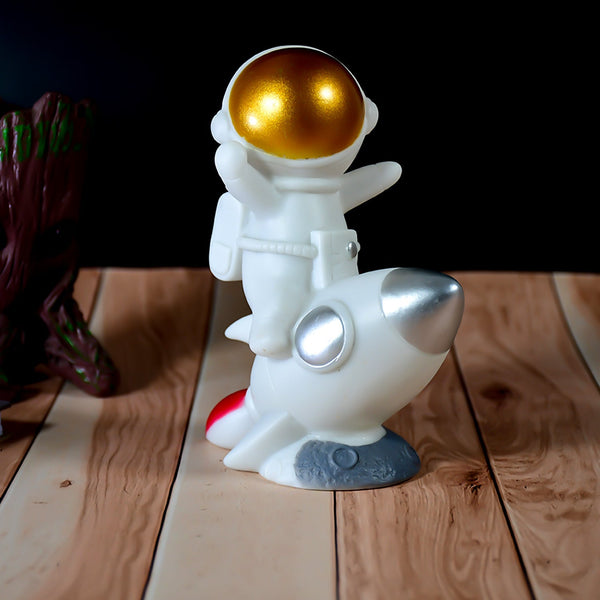 Space Astronaut Figurines Resin Mini Model Home Decor DIY Desktop Ornament Miniatures - justgrabit.in | Just Grab It