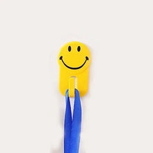 Plastic Self - Adhesive Smiley Face Hooks, 1 Kg Load Capacity (6pcs) - Justgrabit Inc.