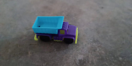 Dumper Truck Toy - Justgrabit Inc.