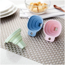 Flexible Silicone Foldable Kitchen Funnel for Liquid / Powder Transfer Hopper Food (Small) - Justgrabit Inc.
