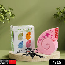 Cute USB Mini Fan: Bright, Quiet & Portable for Your Desk (Battery Not Included) - Justgrabit Inc.
