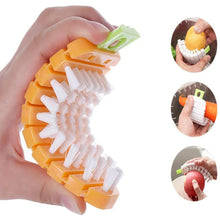 Carrot - Shaped Non - Toxic Vegetable Scrubbing Brush for Fruits & Veggies - Justgrabit Inc.