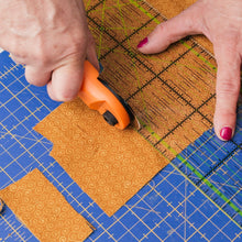 Manual Sewing Roller Cutter Rotary cutter - justgrabit.in | Just Grab It