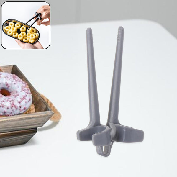 Plastic Finger Chopsticks for Gamers, Snack Clips (1 Pc) - justgrabit.in | Just Grab It