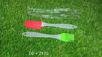 Spatula and Pastry Brush for Cake Decoration - Justgrabit Inc.