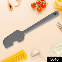 Silicon Whisk Cleaner Kitchen Tool / Whisk Scraper Tool (1Pc) - Justgrabit Inc.
