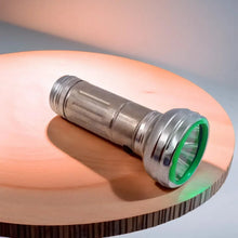 Nostalgic Flashlight,Flashlight Outdoor, Portable Nostalgic Simple Iron Outdoor Old - Fashioned Flashlight - Justgrabit Inc.