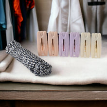 Cloth Drying Rope with Clips – Convenient and Durable Hanging Solution (7 Pc Set) - justgrabit.in | Just Grab It