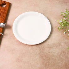 Plastic Round Dinner / Serving Plate – 19 cm (1 Pc) - justgrabit.in | Just Grab It