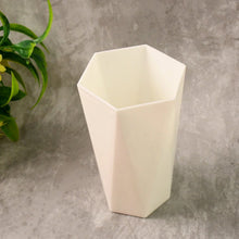 Modern Geometric Hexagon Plastic Flower Vase (1 Pc) - Justgrabit Inc.