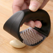 Premium Curved Garlic Press Crusher (1 Pc) - justgrabit.in | Just Grab It