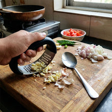 Heavy - Duty Garlic Press Tool with Spoon Set (2 Pc Set) - justgrabit.in | Just Grab It