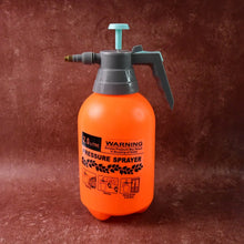 Water Sprayer Hand - held Pump Pressure Garden Sprayer - 2 L (Mix Color) - Justgrabit Inc.