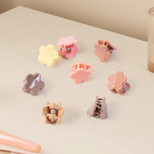 Premium Flower - Shaped Mini Hair Claw Clip Set - justgrabit.in | Just Grab It