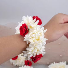 Traditional Artificial Flower Gajra (1 Pc) - justgrabit.in | Just Grab It